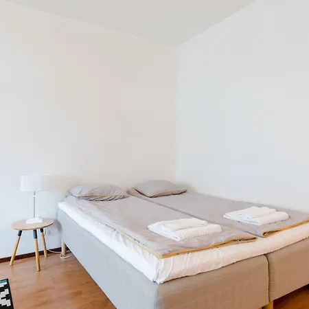 Studio With A Big Balcony In Central דירה